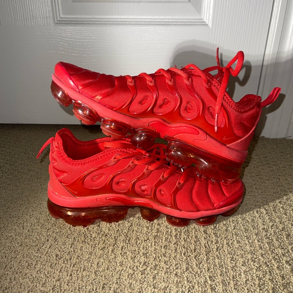 Nike vapormaxes